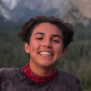 Meet your Posher, Alex